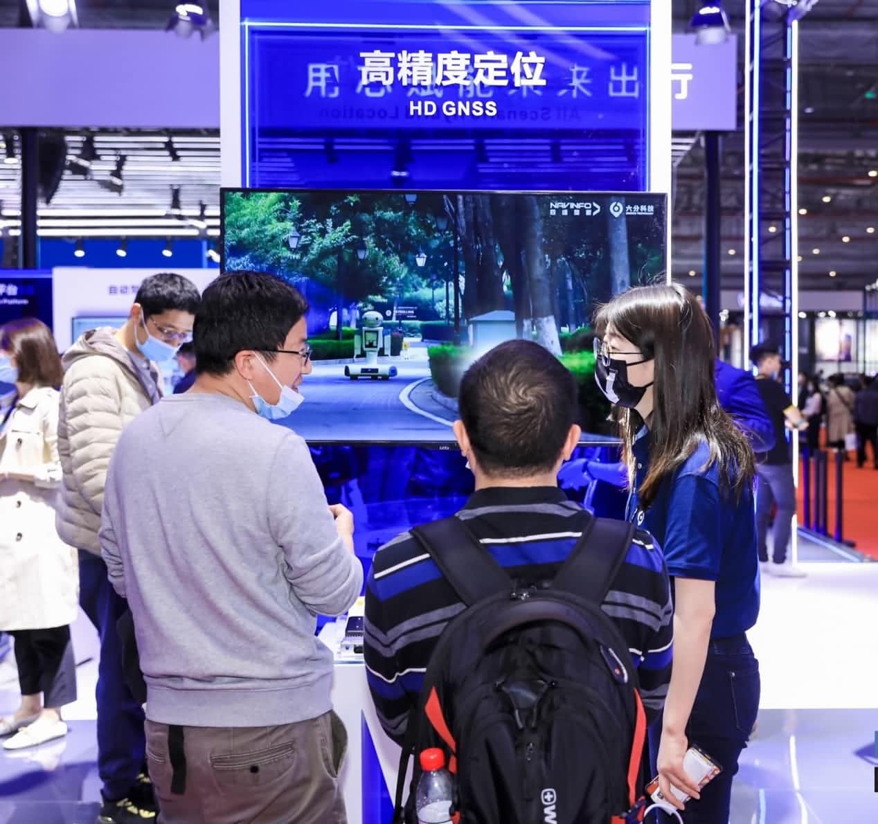 ��չ����ʱ|���ֿƼ��߾��ȶ�λ���ո����Զ���ʻ�������